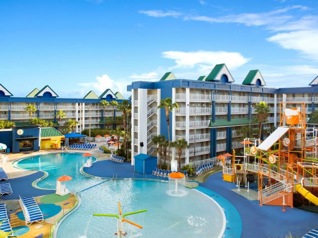 Holiday Inn Resort Orlando Suites with Waterpark  HIW